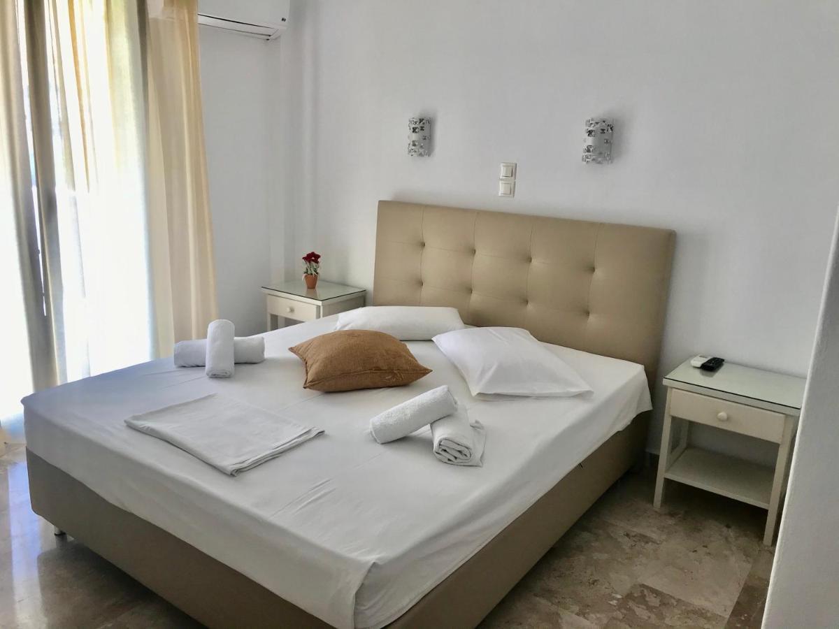 Vassiliki Rooms Parikia  Ngoại thất bức ảnh