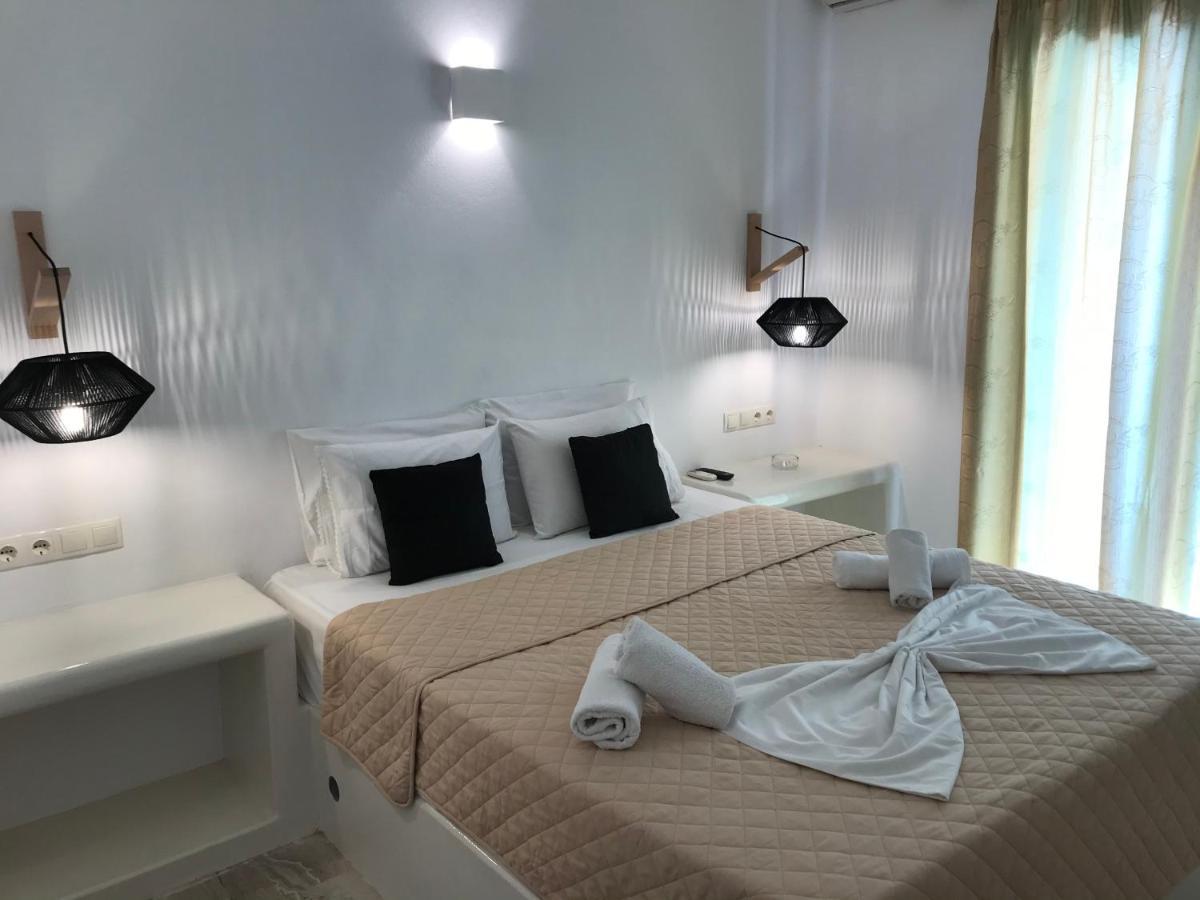 Vassiliki Rooms Parikia  Ngoại thất bức ảnh