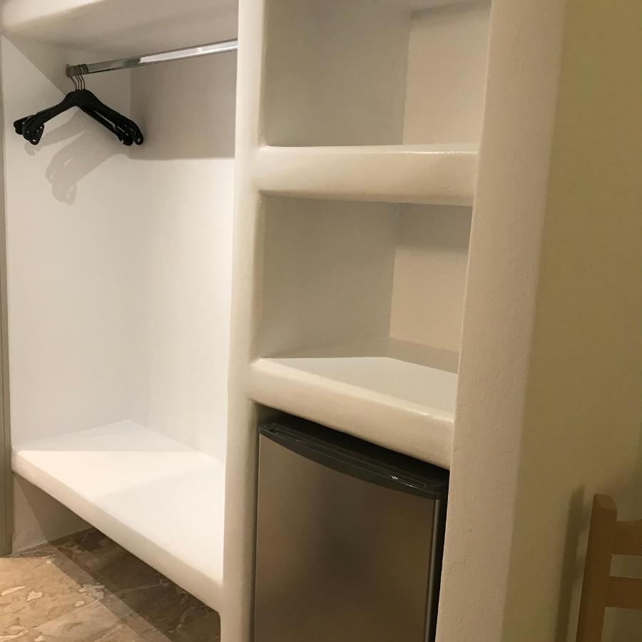 Vassiliki Rooms Parikia  Ngoại thất bức ảnh
