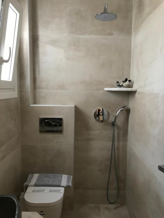 Vassiliki Rooms Parikia  Ngoại thất bức ảnh