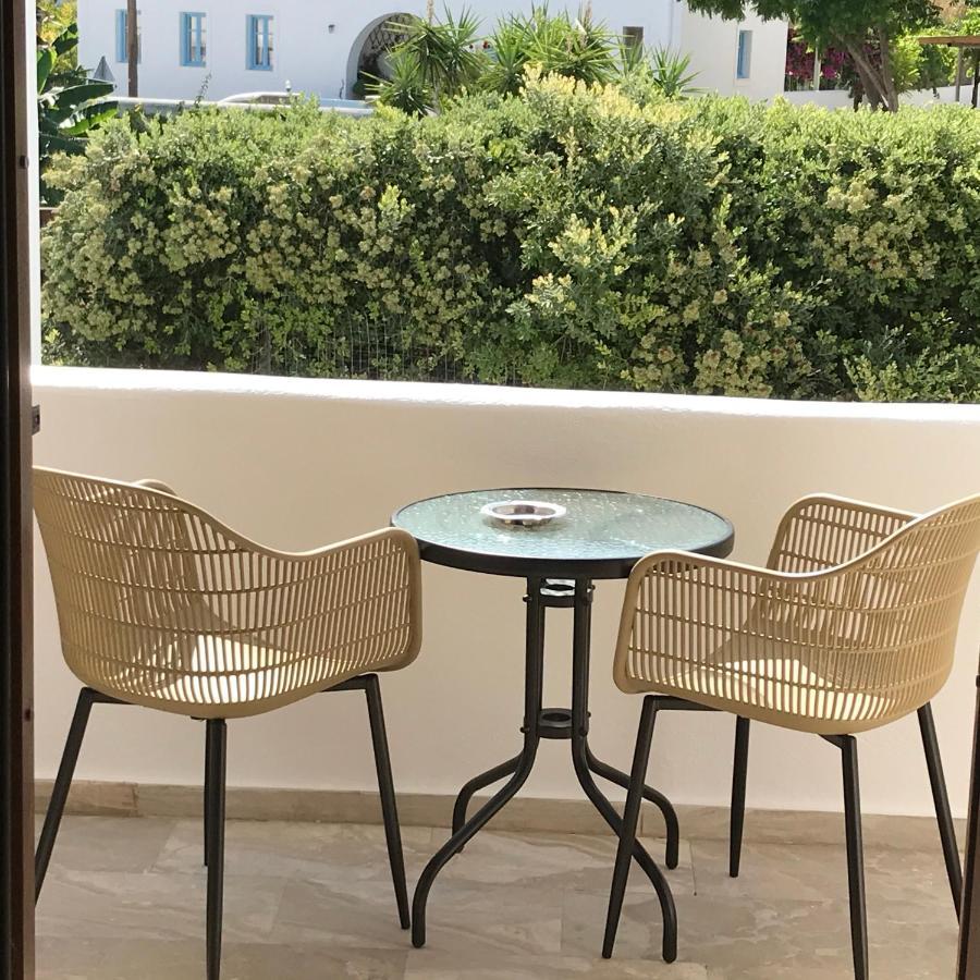 Vassiliki Rooms Parikia  Ngoại thất bức ảnh