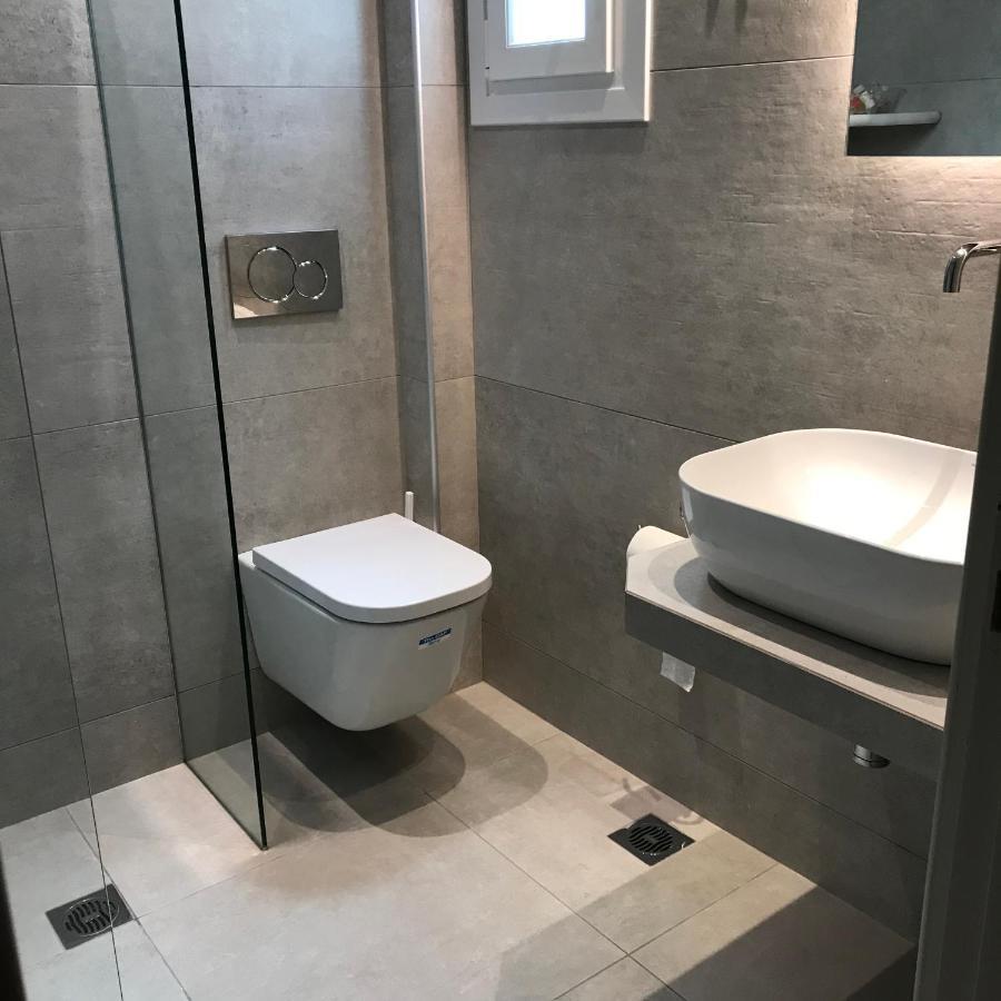 Vassiliki Rooms Parikia  Ngoại thất bức ảnh